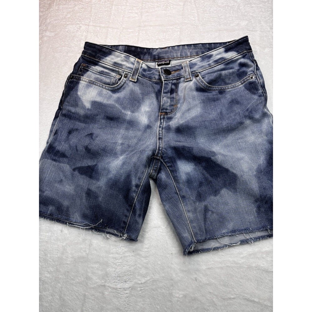Patagonia Tie Dye Denim Bermuda Shorts Jorts Women's Size 26 Raw Hem  EUC Blue